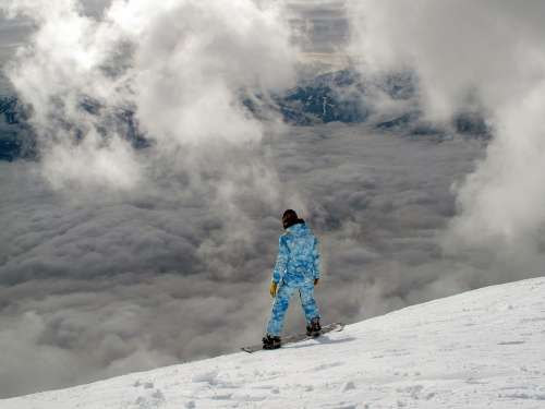 Snowboarding Mountain Clouds Snowboard Winter