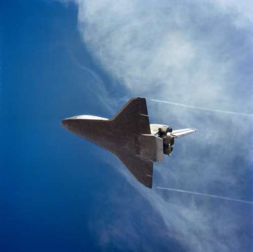 Space Shuttle Landing Wingtip Vortices Flying