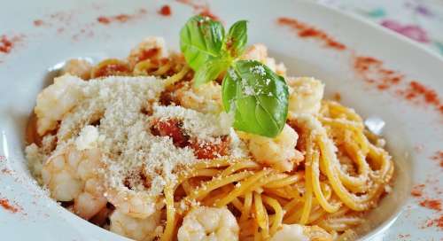 Spaghetti Noodles Tomatoes Pasta Starter