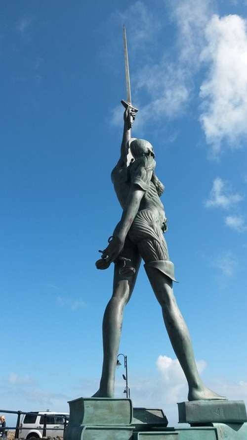 Statue Ilfracombe Verity