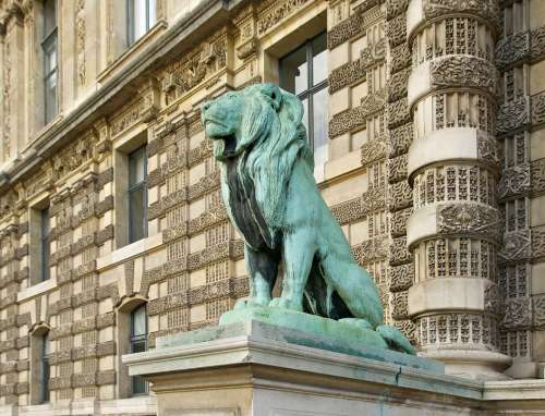 Statue Lion Louvre Museum Lion'S Gate Entrance