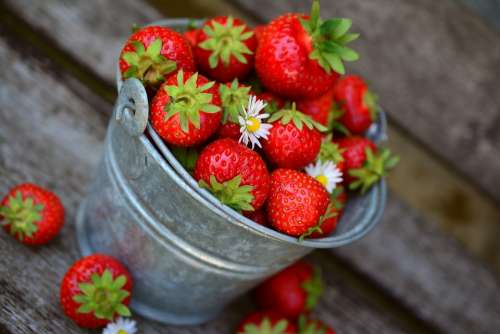 Strawberries Fruit Delicious Food Eat Berries