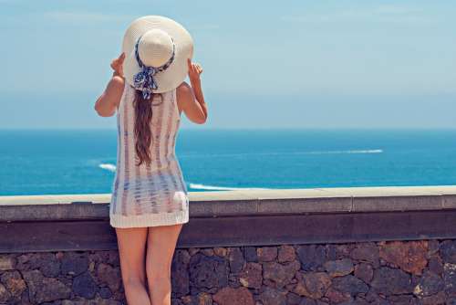 Summer Holiday Young Woman Woman Ocean Sea
