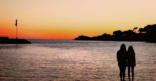 Sunset Sea Beach Sisters People Silhouettes