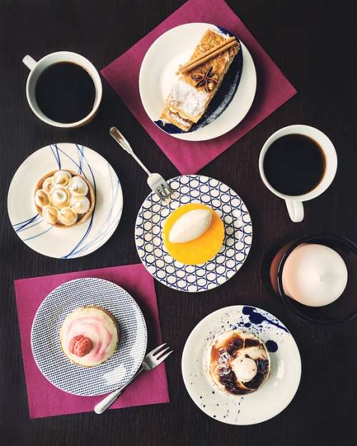 Table Dessert Coffee Cake Food Breakfast