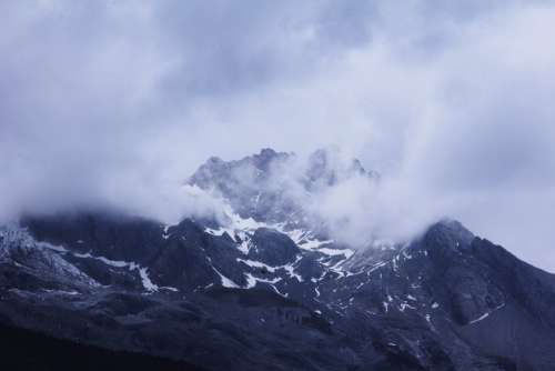 The Jade Dragon Snow Mountain Mountain Snow Mountain