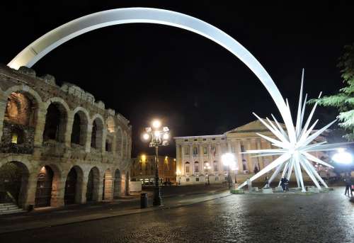 Verona Comet Christmas Arena Night Lighting Italy