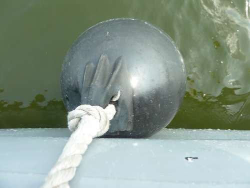 Water Boating Cue Ball