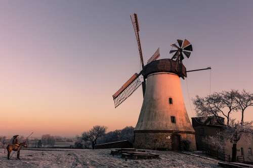 Windmill Wallenhorst Lechtingen Winter Horse