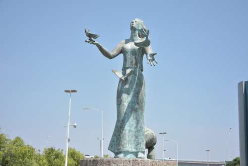 Women Sculpture Colima Statue Bronze Monument