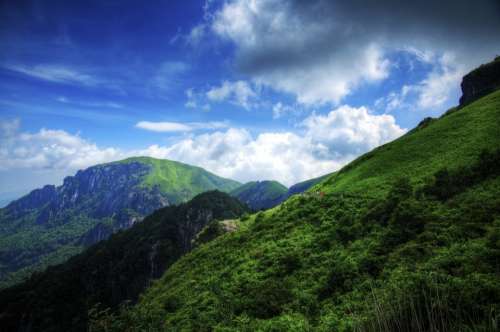 Wugongshan Mountains Clouds Vegetation