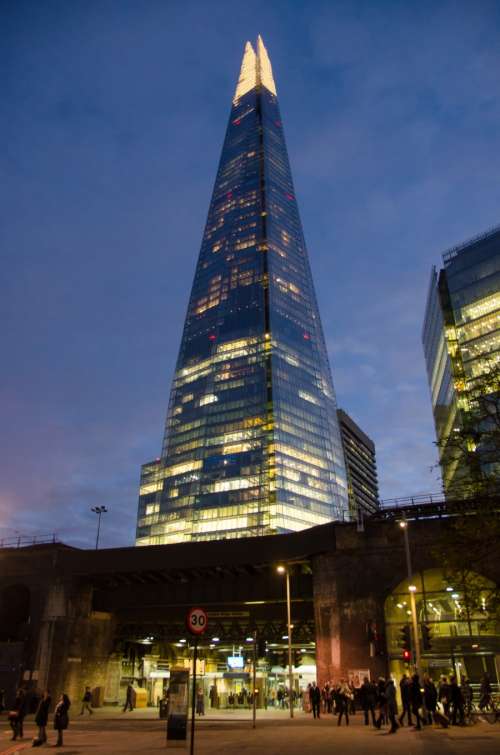 London Needele at London bridge station