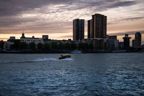 Rotterdam water taxi