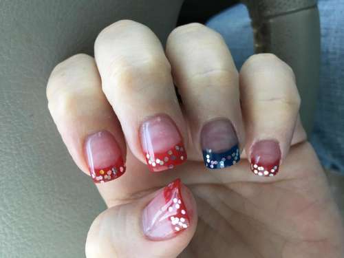 nails fingernails mani manicure red