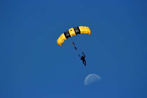 flying flight parachute army military