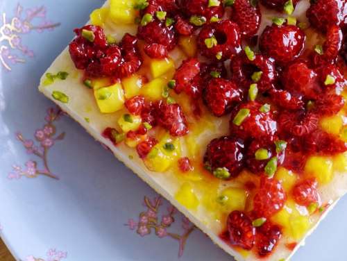 food sugar cake cheesecake fruits
