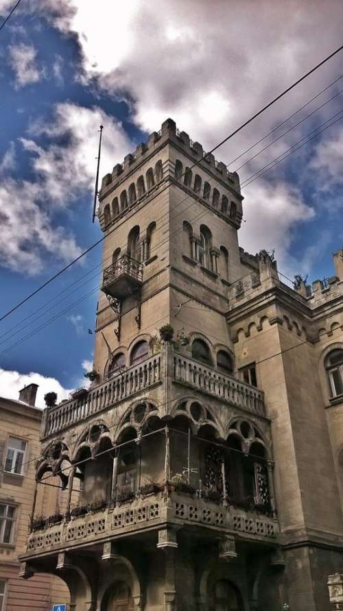 Castle architecture building lviv lowe