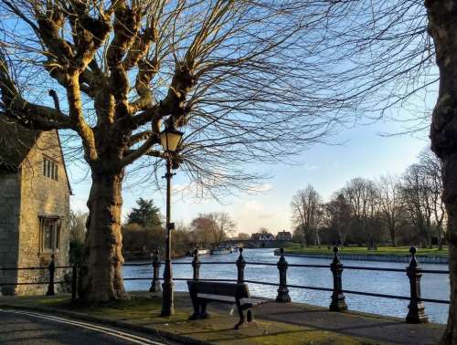 river thames riverside sunny winter abingdon