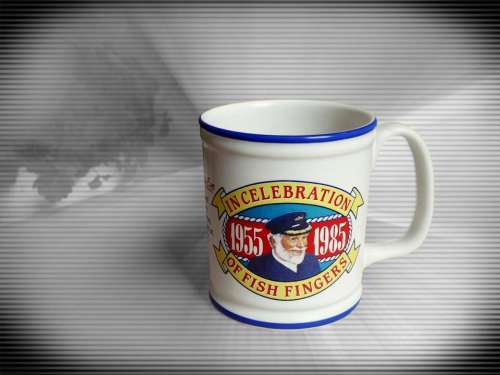 mug fish fingers bird's eye 1955 celebration