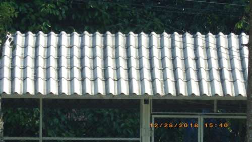Ban Chan Di School roof