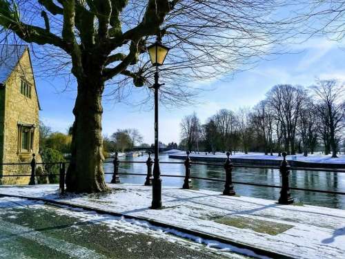 abingdon thames snow sunny river