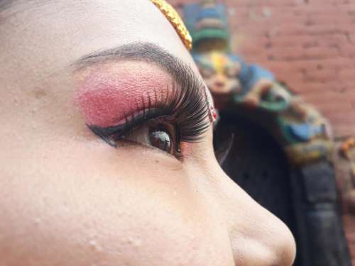 woman India wedding eye eyelashes