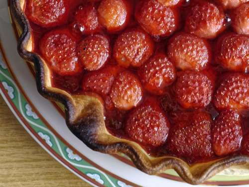 food fruits strawberry pie crust tart of strawberries
