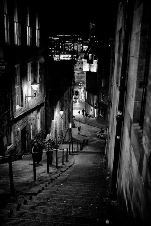 edinburgh darkedinburgh night street scotland