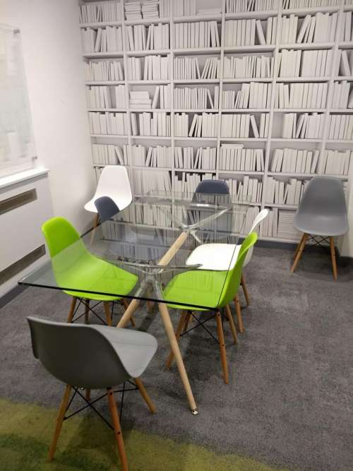 office meeting room bureau table chair