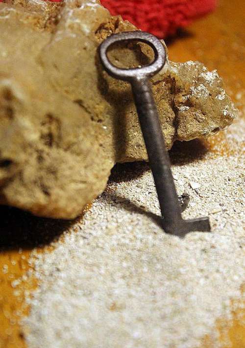 Key keys metal sand chemicalunicorns