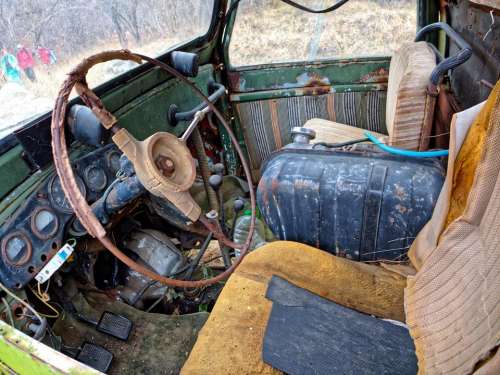 old car jeep steering wheel interior