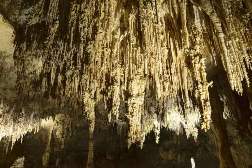 Carlsbad Caverns underground stalagmite stalactite cave