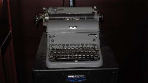 manual typewriter Royal typewriter keyboard.