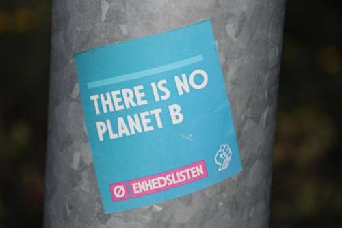 planet plan b humor street art #wisewords