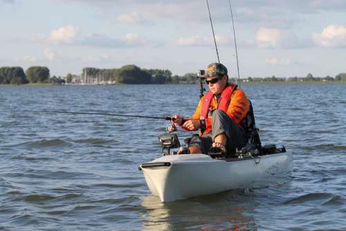 Fishing boat lake 