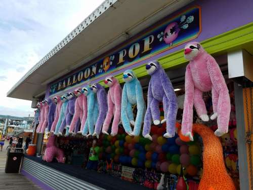 carnival fair booth game balloons