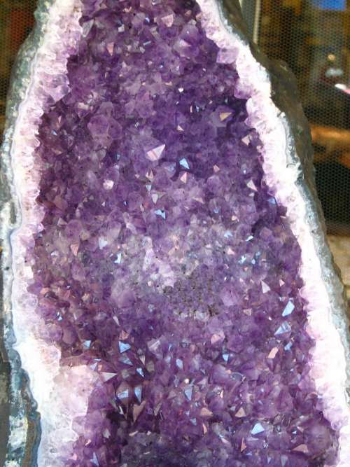 amethyst geode crystal purple violet