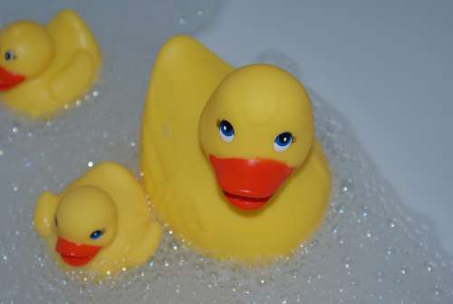 Bath Duck Toy Plastic Foam Fun Yellow Water Duck