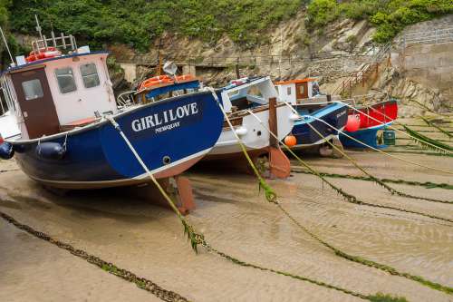 Boat Sea Ebb Murings Chains Port Newquay