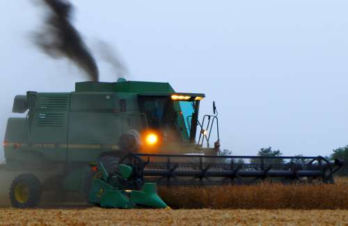 Combine Harvest North Dakota Field Grain Harvester