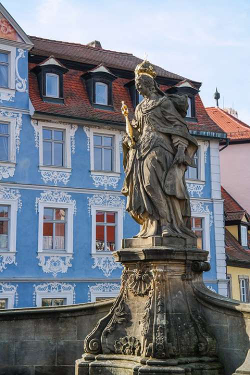 Empress Kunigunde Woman Image Monument Bamberg