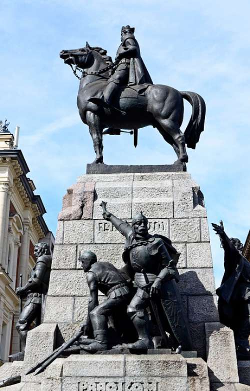 Kraków Monument King The Horse Knights Poland