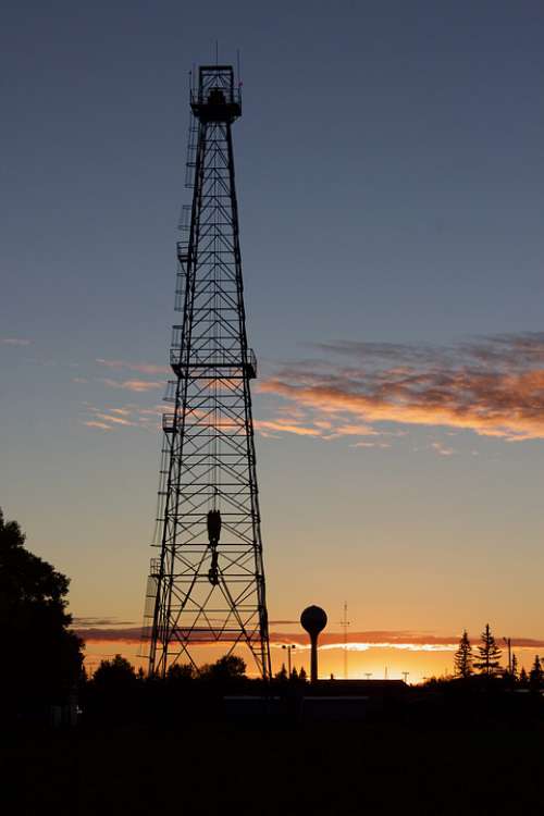 Oil Derrick Redwater Tallest Sunrise