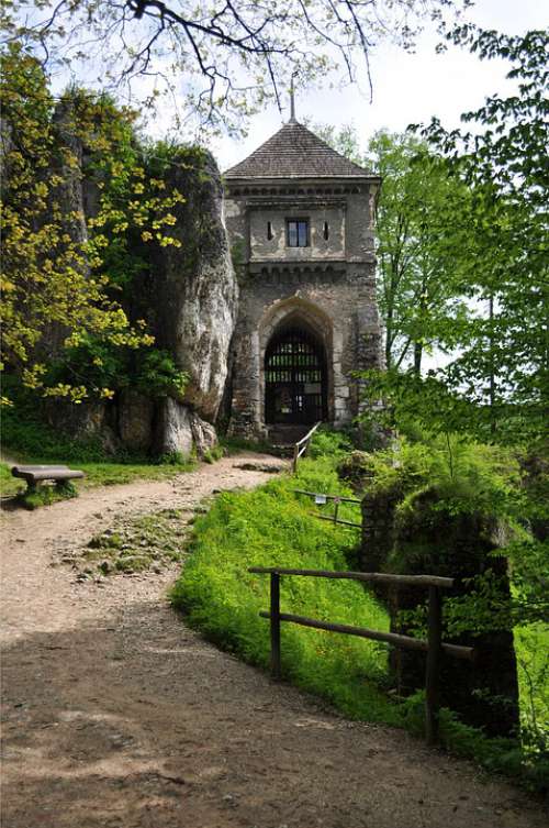 The Founding Fathers Castle Gateway Poland