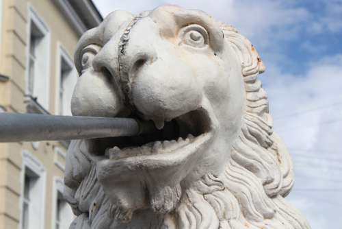 The Lion Statue Cast Iron Bridge Support Head