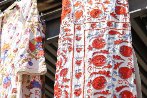 Clothes Dresses Hangers Market Bazaar Pattern