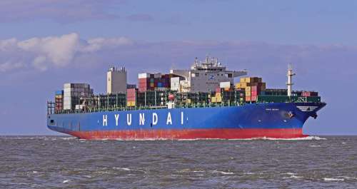 Container Freighter Korean North Sea