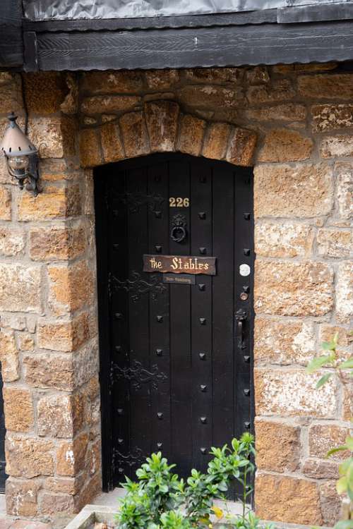 Door Doorway Entrance Old Stables Brick Brickwork