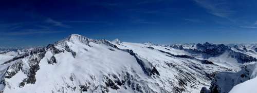Grossvenediger Austria Alpine Mountain Winter