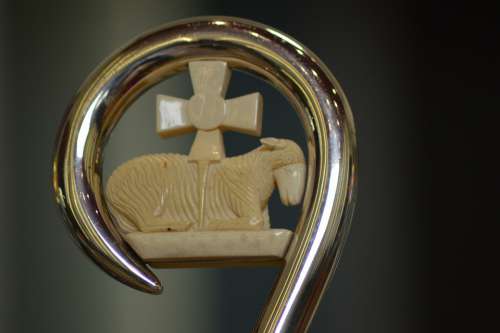 Lamb Butt Pastor Cross Symbol Christianity Carved